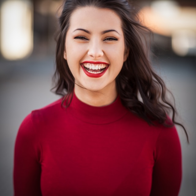 Headshot of Anika Rao, lead insurance editor